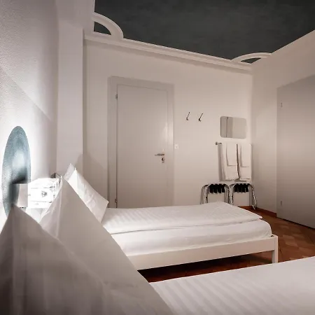 Zum Guten Glueck Casa de hóspedes *