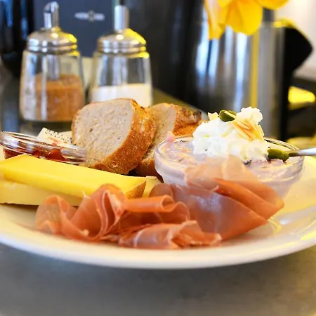 Konukevi Zum Guten Glueck *