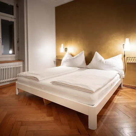Zum Guten Glueck Zurich