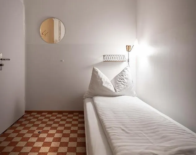 Zum Guten Glueck Гостьовий будинок Цюрих