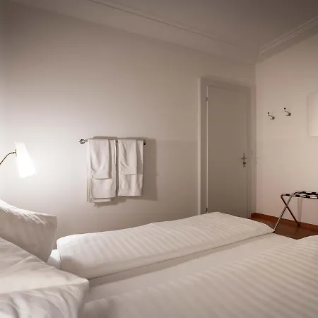 Zum Guten Glueck Guest house