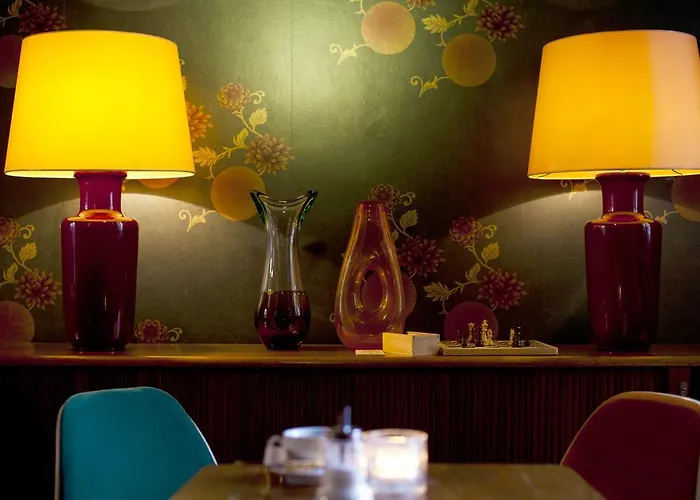 Zum Guten Glueck בית הארחה *